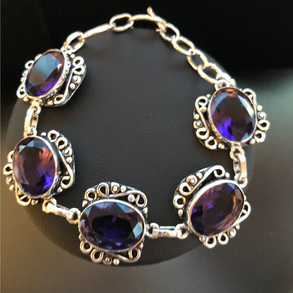 Hancrafted Jewelry - 925  Silver Faceted Amethyst Bracelet 8"
